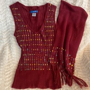 Knit top slightly sheer burgundy with sewn on sequins